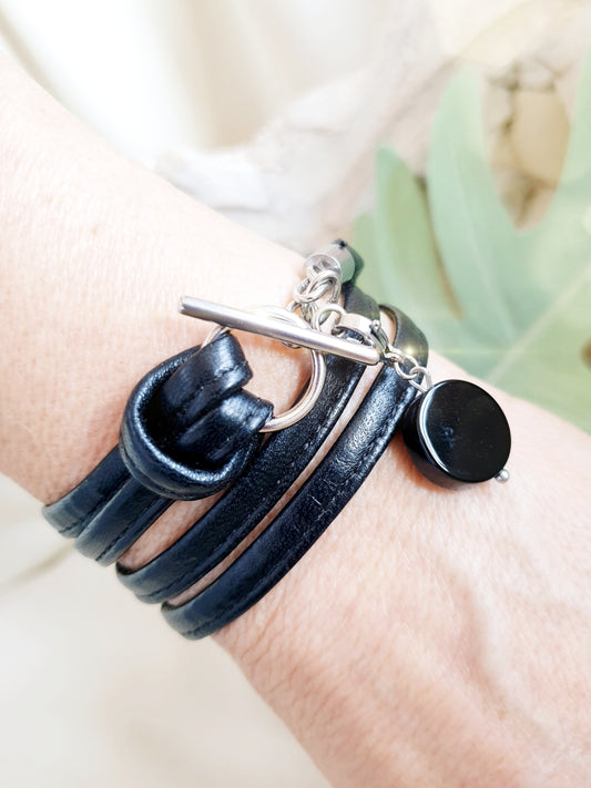 Lederarmband Wickelarmband aus Leder in SCHWARZ 