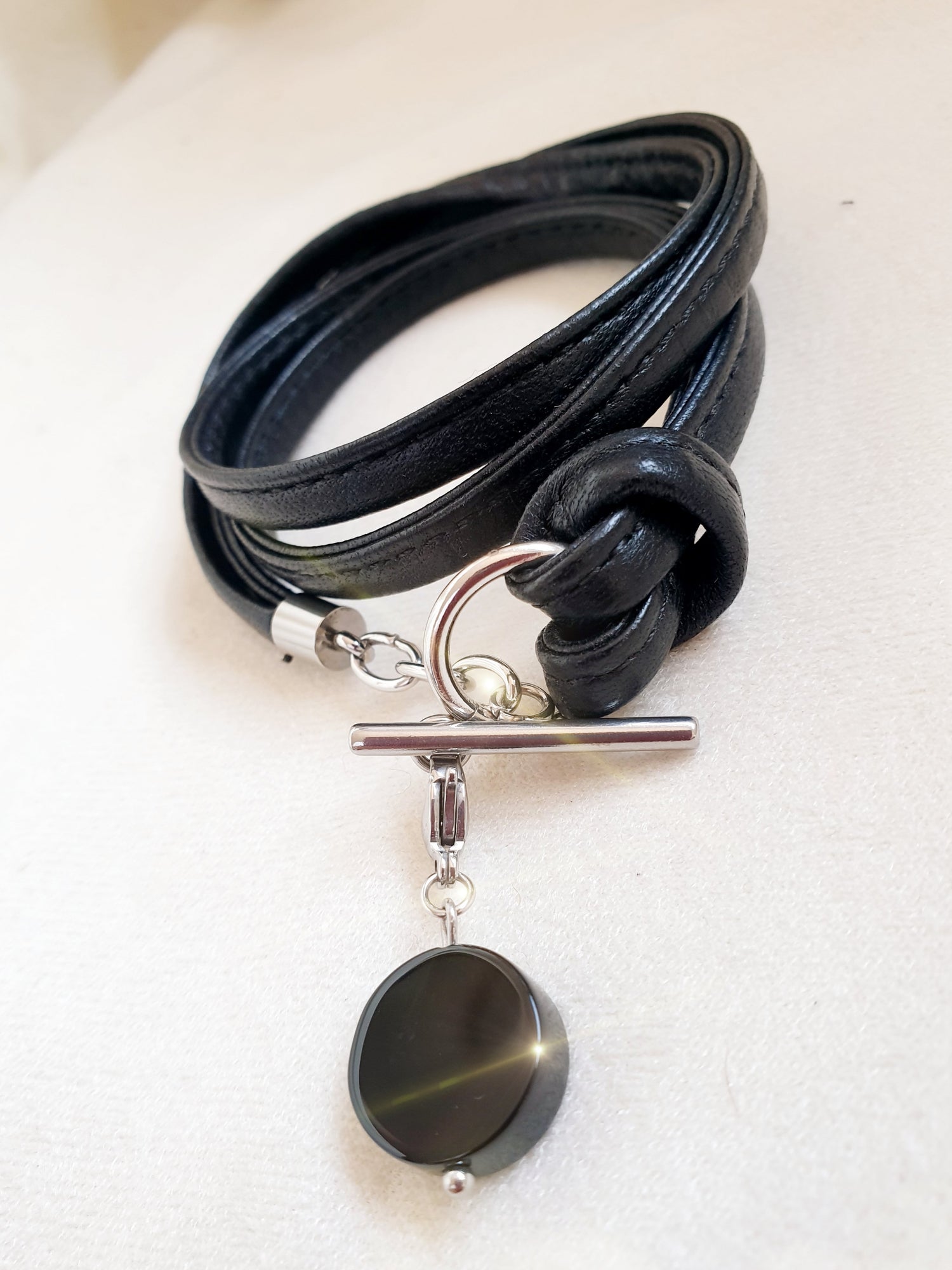 Lederarmband Wickelarmband aus Leder in SCHWARZ