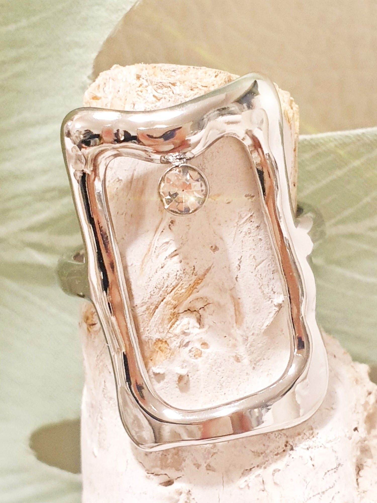 Ausgefallener Ring aus Edelstahl mit Strass Stein verstellbar
