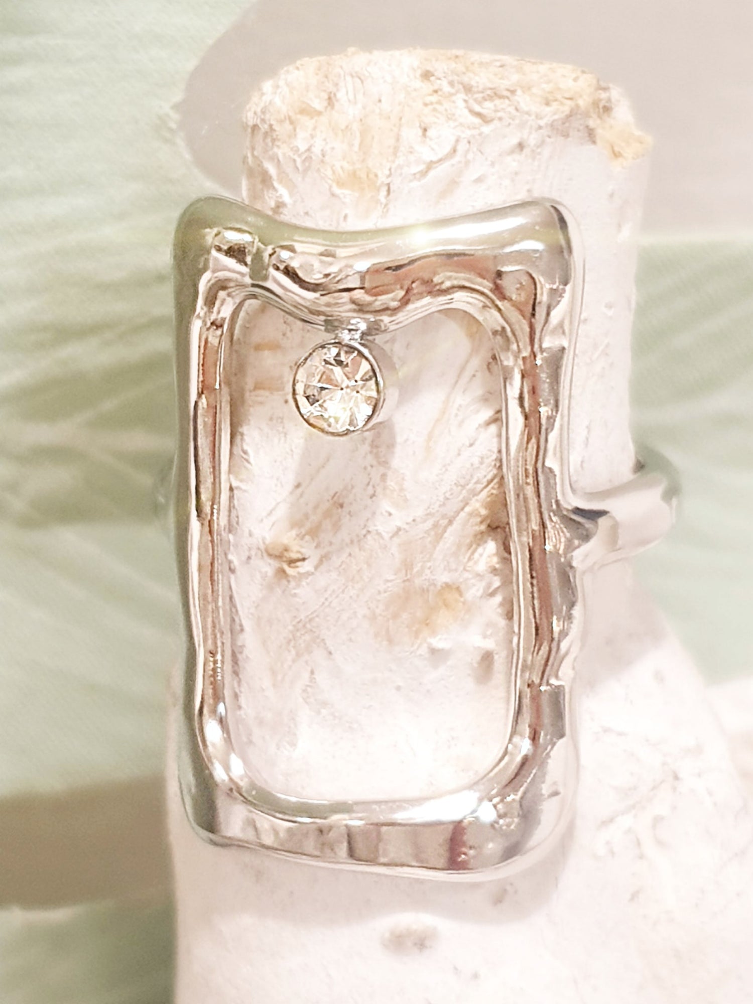 Ausgefallener Ring aus Edelstahl mit Strass Stein verstellbar