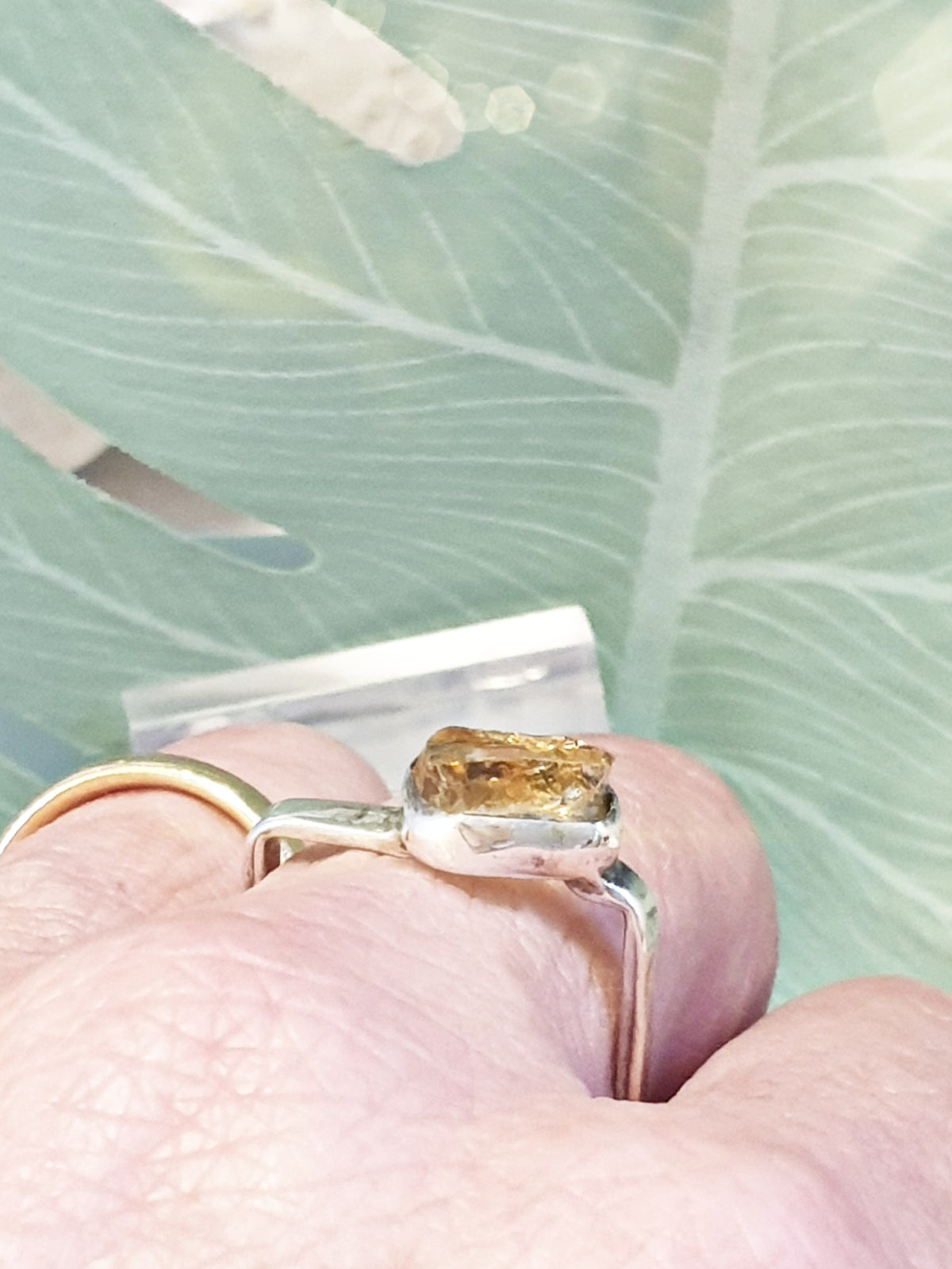 Eckiger Silberring mit citrin