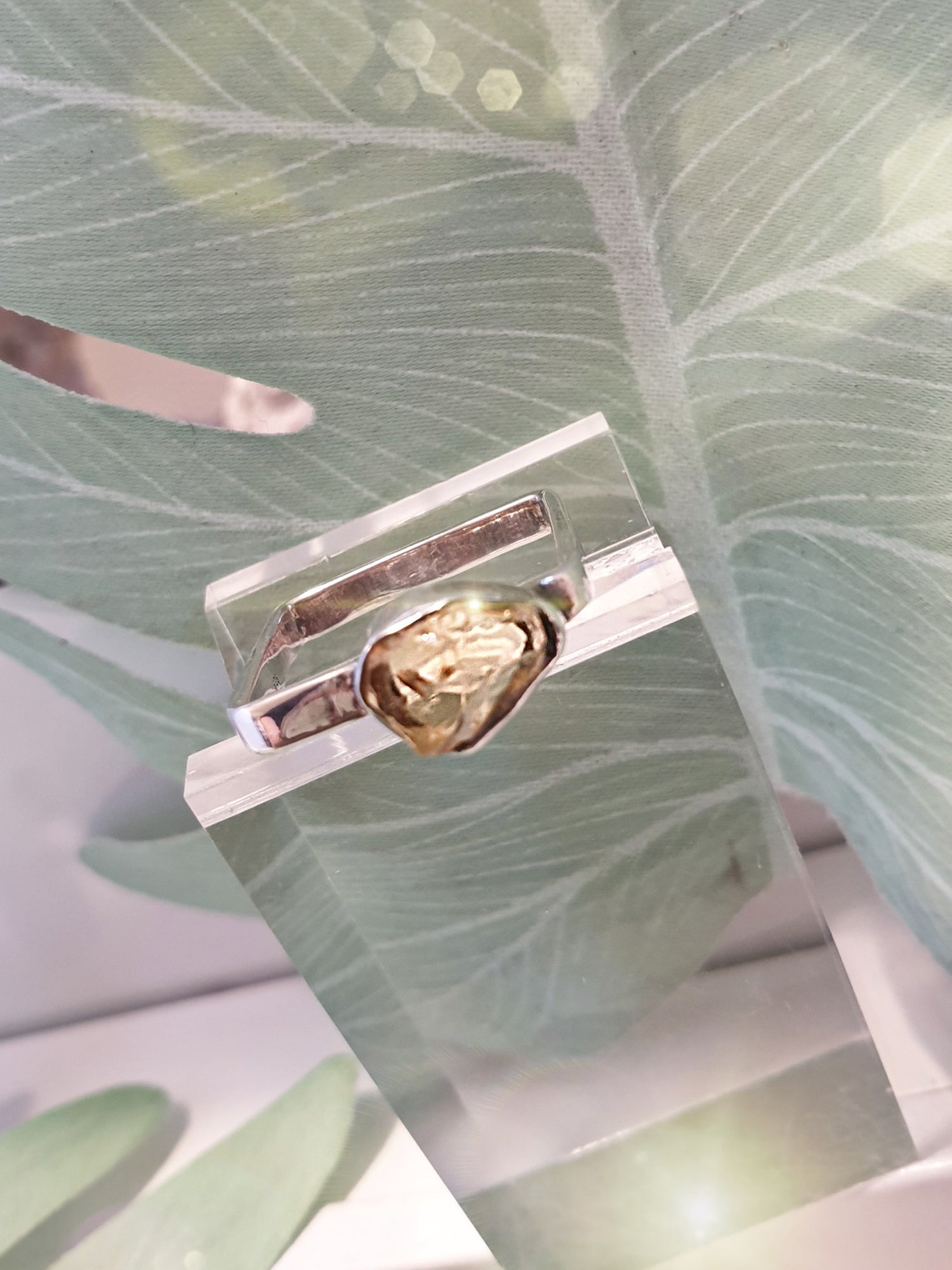 Eckiger Silberring mit citrin