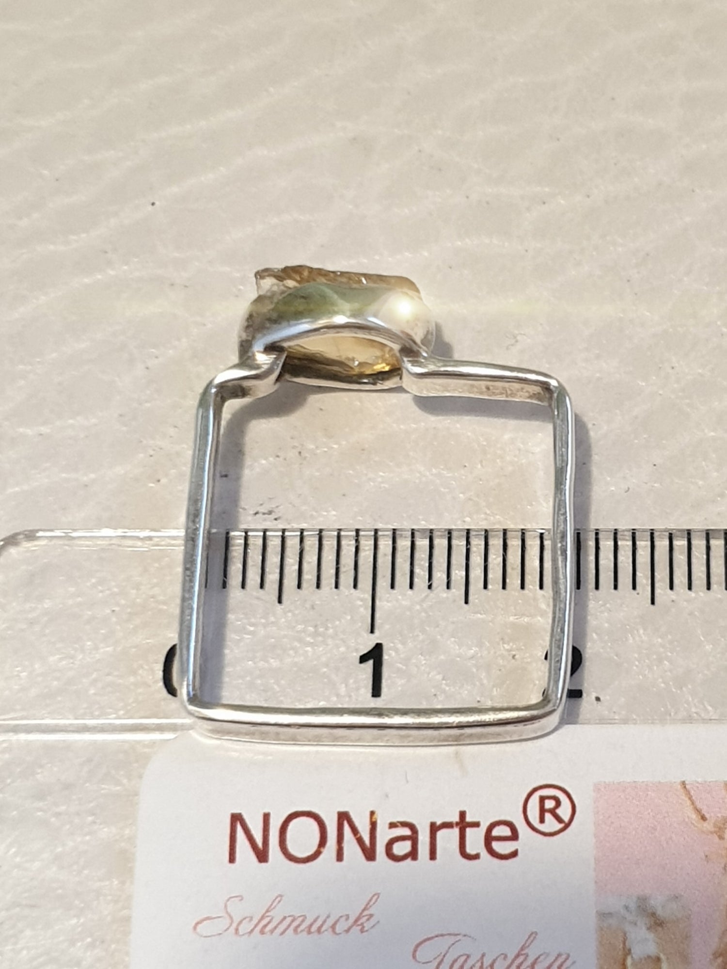 Eckiger Silberring mit citrin