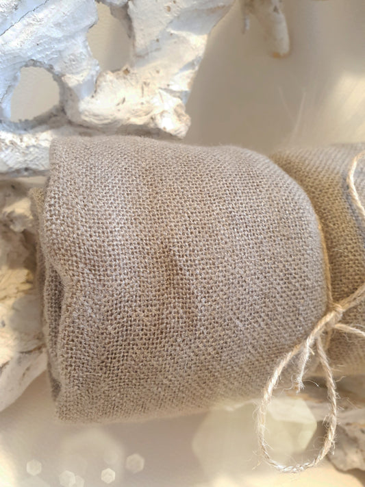 Großer Schal Tuch aus leichtem Strick in taupe