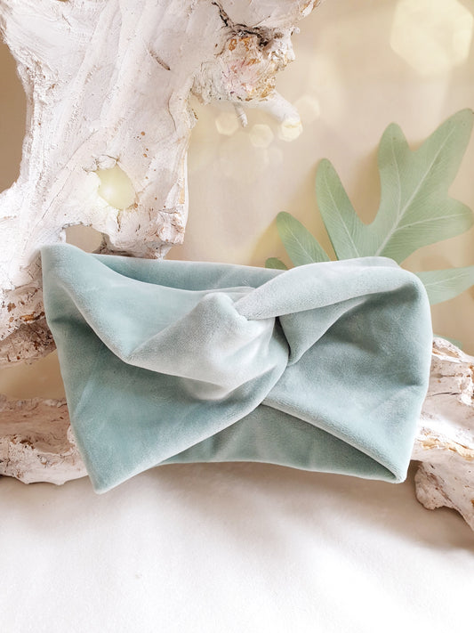 Kuschelig weiches Stirnband aus Nickistoff in Mintgrün