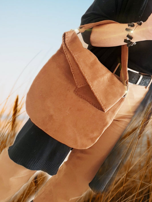 Tasche Wildleder Optik in Camel