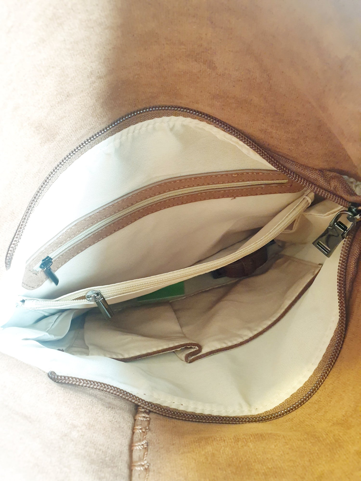 Tasche Wildleder Optik in Camel