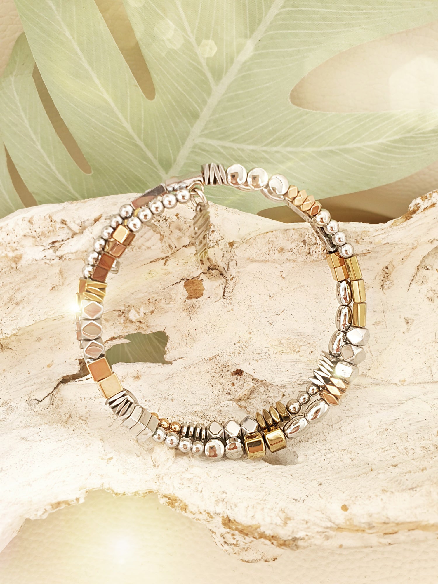 Wickelarmreif mit kleinen Hämatit Steinchen in Tricolor Silber Gold Rosegold